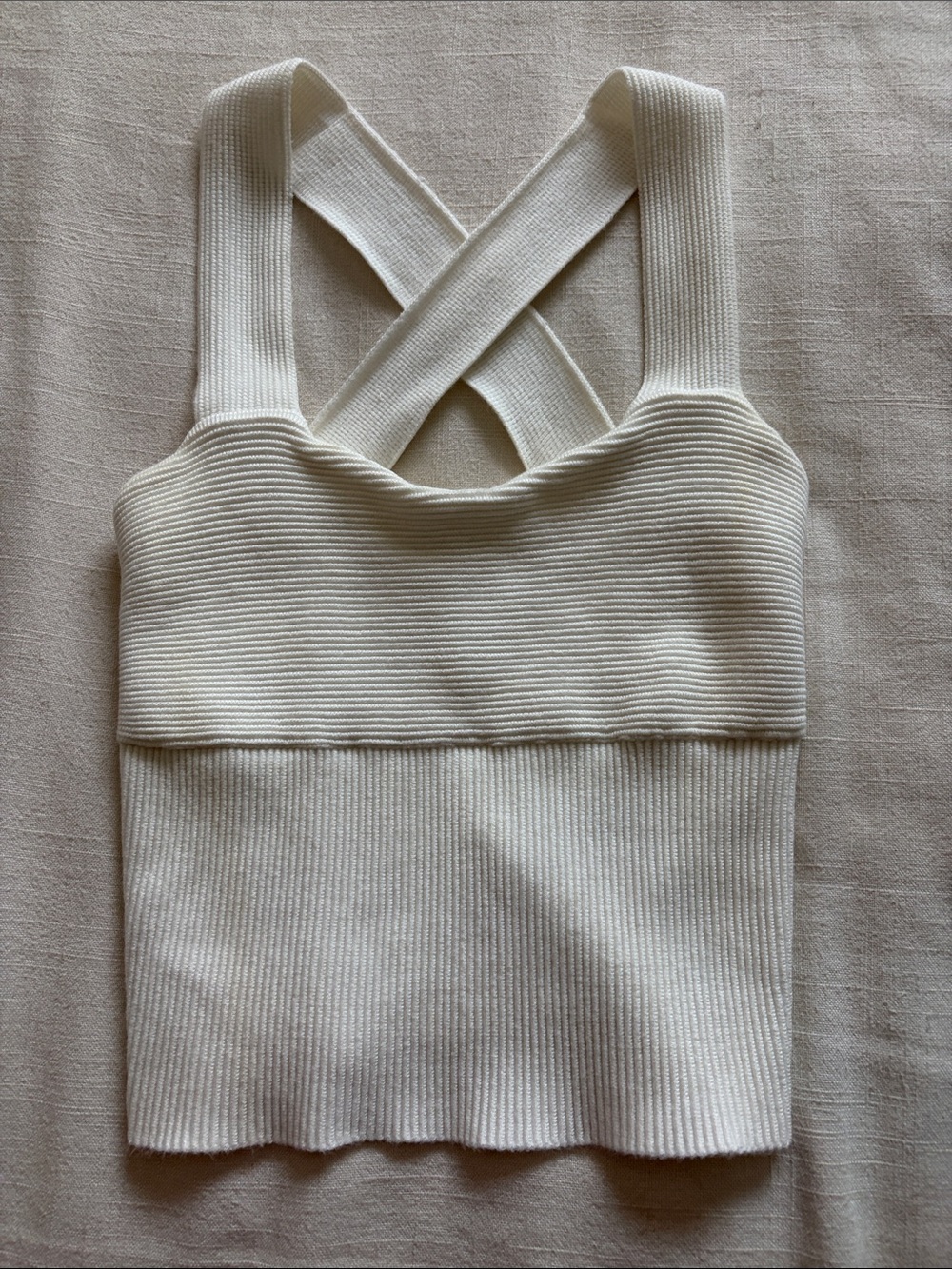 Abercrombie & Fitch assorted tank top bundle - Picture 4 of 12